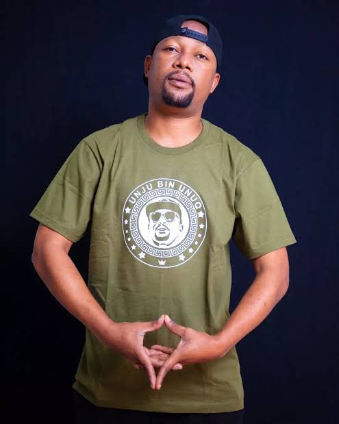 Download Audio Mp3 | Nikki Mbishi & Stereo+Shasho - Hands Up